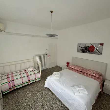 Vivi Aguilera Apartment
