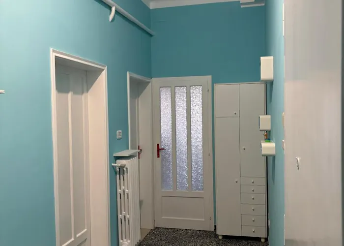 Vivi Aguilera Apartament *